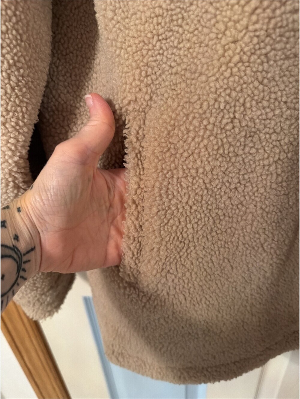 Kookaburra By Ugg Tan Sherpa Jacket Women Sz M Cozy Pockets Teddy Bear Shacket - Picture 3 of 8